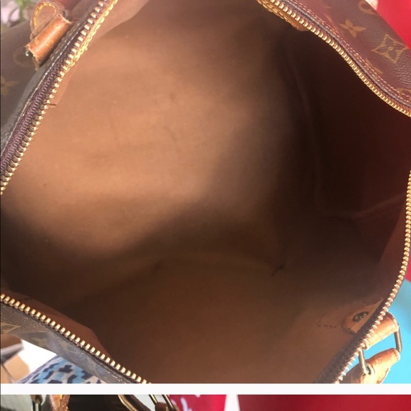 SoLD on IG ⭐️𝕃𝕠𝕦𝕚𝕤 𝕍𝕦𝕚𝕥𝕥𝕠𝕟 𝔸𝕃𝕄𝔸 PM - Picture 7 of 13